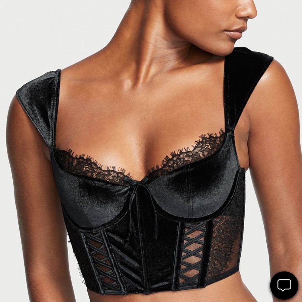 black velvet corset top 🖤
